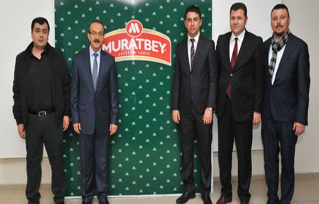  Muratbey ve Uşak Sportif resmi imzayı attılar 