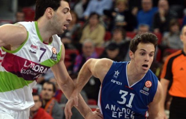 Anadolu Efes'in konuğu Malaga