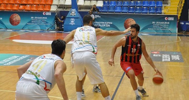 Eskişehir Basket, Petkim Spor'u yendi