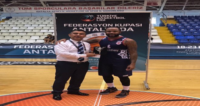 Karesi Spor galibiyetle başladı