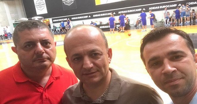 Pınar Karşıyaka FIBA yetkilileriyle görüştü...