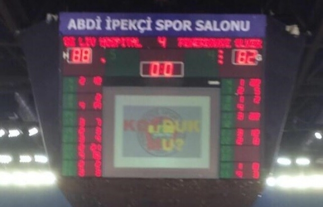 SCOREBOARDA YAZILAN FENERBAHÇELİLER'İ ÇOK KIZDIRDI