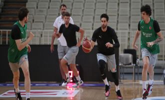 A Milliler Yunanistan'da