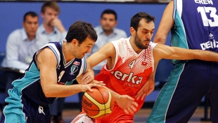 Adanaspor'u yenen Sinpaş Denizli Basket finalde
