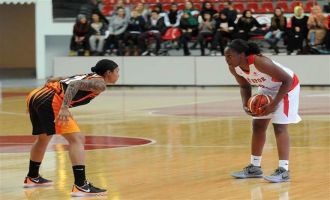 AGÜ, zorlu UMMC Ekaterinburg deplasmanında