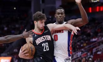 Alperen Şengün NBA'de tarihe geçti