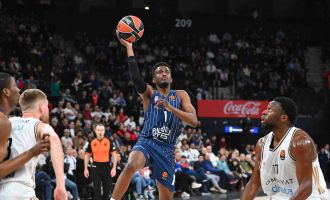 Anadolu Efes, Dubai'ye kaybetti