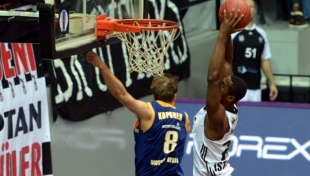 Beşiktaş, Khimki'ye konuk oluyor