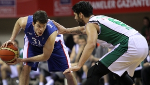 Daçka'yı eleyen Anadolu Efes finalde