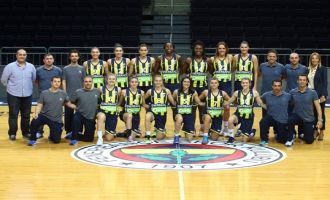 Fenerbahçe, Perfurmerias Avenida’yı konuk ediyor