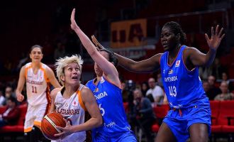 Galatasaray, Perfumerias Avenida'ya konuk oluyor