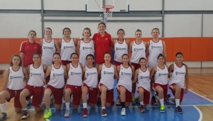GENÇ VE YILDIZ KIZ MİLLİLER ÇANAKKALE'DE ÇALIŞIYOR