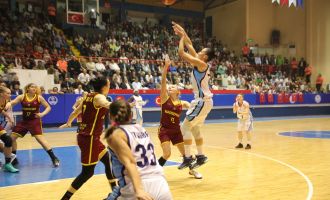 Hatay Büyükşehir Belediyespor mağlubiyetle başladı