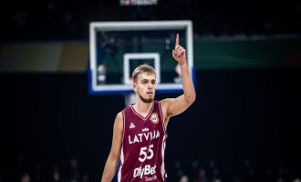 Letonyalı genç oyun kurucu Fenerbahçe'de