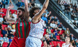 Manisa Basket, Karşıyaka'ya şans tanımadı
