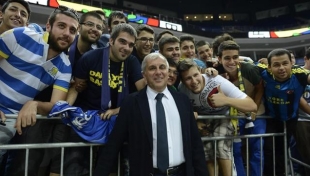 Obradovic: O pankarta saygı duymalıyız