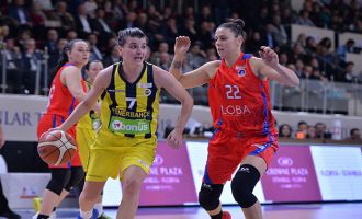Son yarı finalist Fenerbahçe