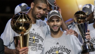 TIM DUNCAN DEVAM DEDİ