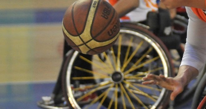 Tekerlekli Sandalye Basketbolda perde derbi ile açılıyor. 