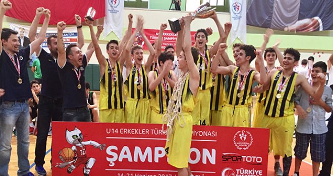U14 Erkekler'de şampiyon Fenerbahçe