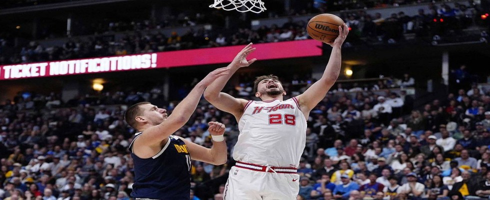 Alperen Şengün'den triple double