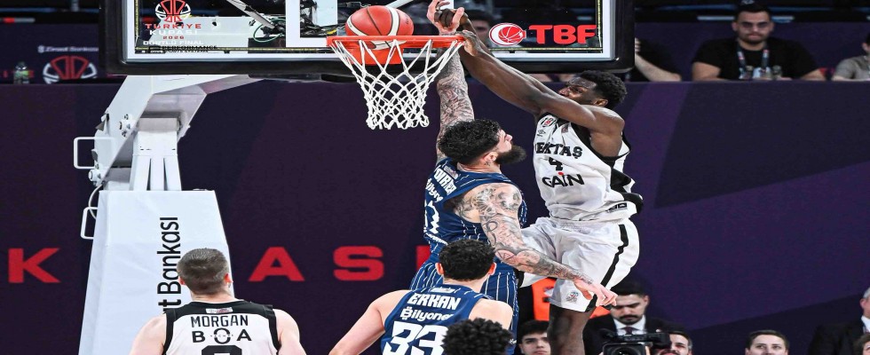 İlk finalist Beşiktaş