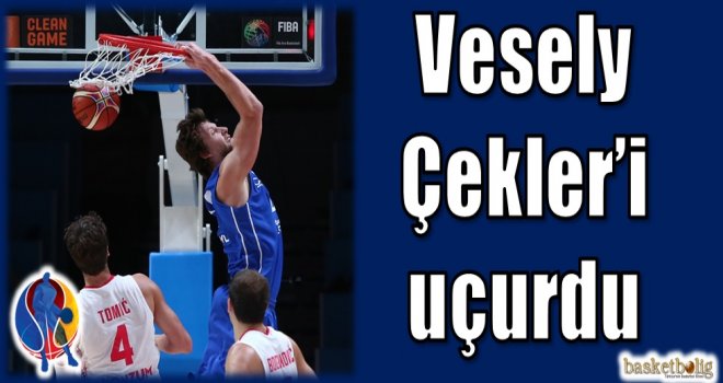 Vesely, Çekler'i uçurdu